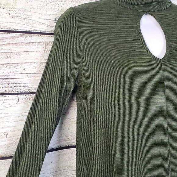 American Eagle Soft & Sexy Slub Long Sleeve Top XS Olive Green Mock Neck Keyhole - Picture 3 of 7